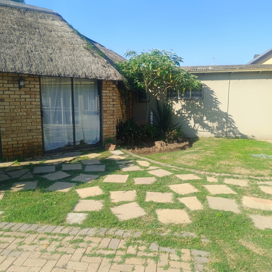 5 Bedroom Property for Sale in Sasolburg Ext 3 Free State